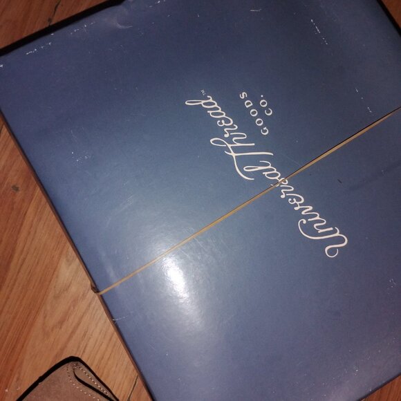 Size 13 womens winter boot. ( New with tags) - Picture 3 of 3